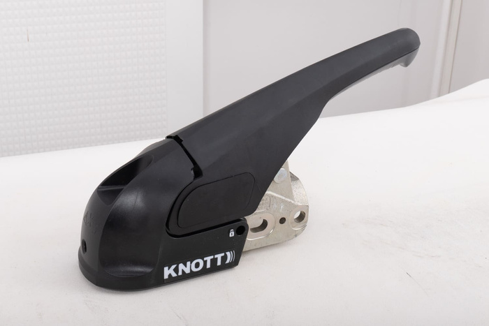 OUTLET KNOTT KS30 kulekobling med stabilisator for 3000 kg tilhenger med 50 mm rørdrag 85