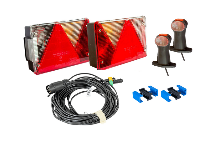 Lyssett: ASPÖCK baklys + ASPÖCK sidemarkeringslys + MANTES 7m 7-PIN sele + hurtigkoblinger