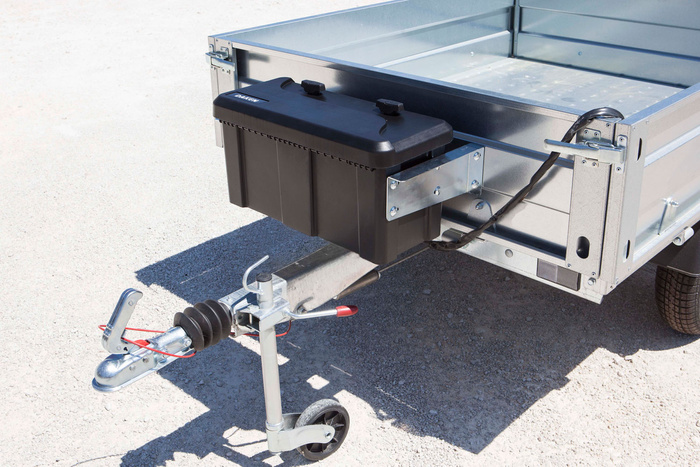 DAKEN 82203 BLACKIT verktøykasse 750x300x355mm 50,6l med monteringsbraketter