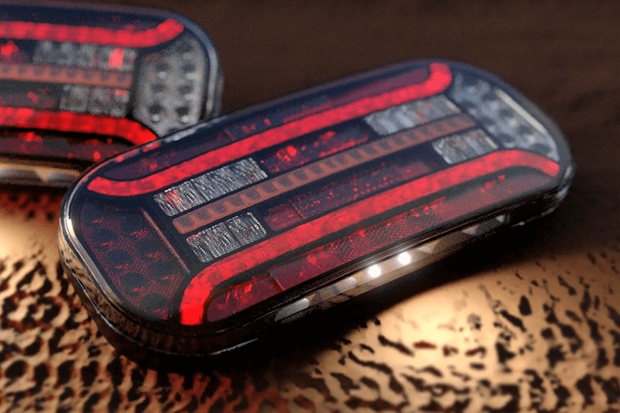 FRISTOM FT-610 LED baklykt, 6 funksjoner, venstre