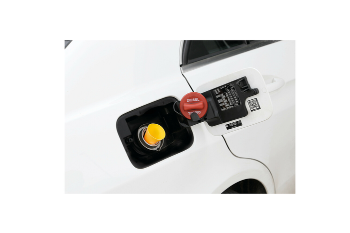 LAMPA 66988 drivstoffpåfyllingsadapter for diesel-/bensintanker, diameter 50–25 mm