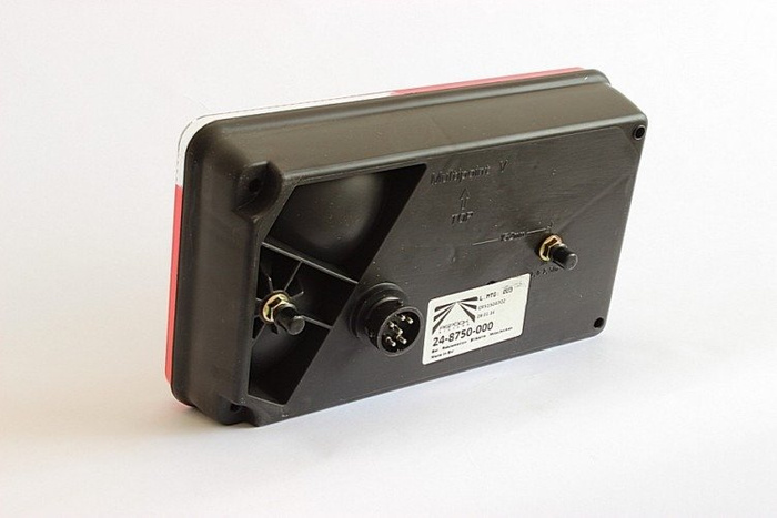 ASPÖCK Multipoint V baklykt, 7 funksjoner, høyre