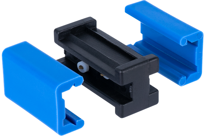 Lyssett: DOBPLAST baklykter + DOBPLAST LED-sidelys + MANTES 5,5 m 13-pinners ledningsnett + hurtigkoblinger