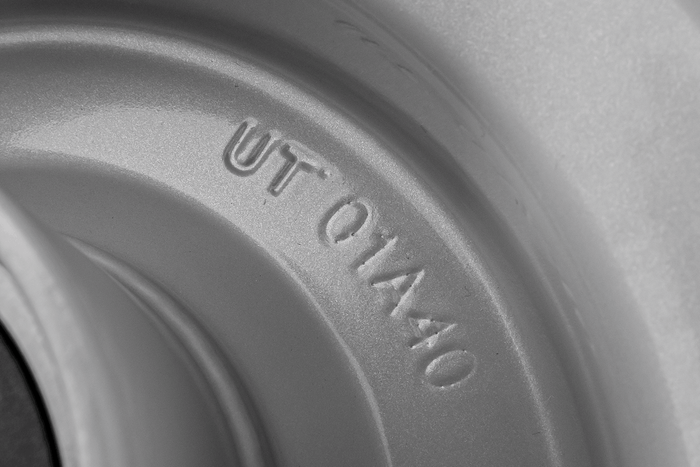 UNITRAILER stålfelg 4.5Ax6"H2 3x96 med lagre 6205-2RS