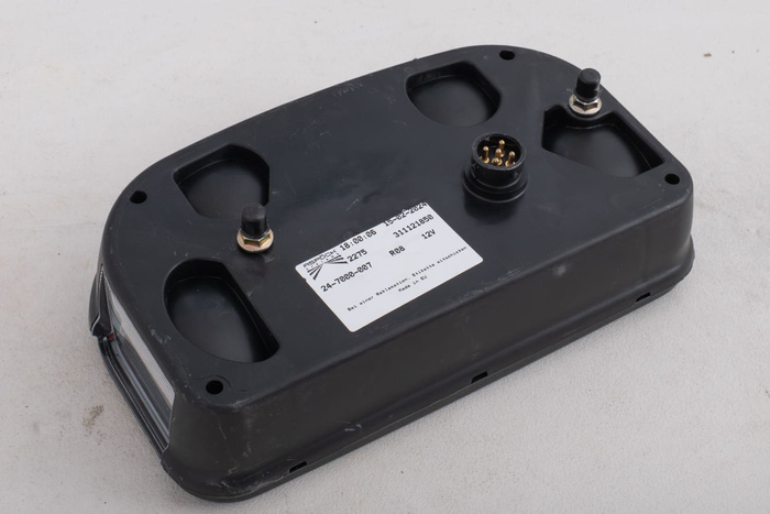 UTSTIKKSTYKKE ASPÖCK Multipoint II baklys 6 funksjoner venstre