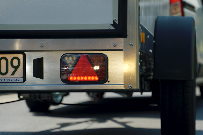 Baklys Fristom FT-270 LED 6 funksjoner høyre