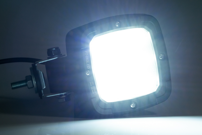 LED-arbeidslampereflektor FRISTOM FT-036 9xLED 1800lm med holder