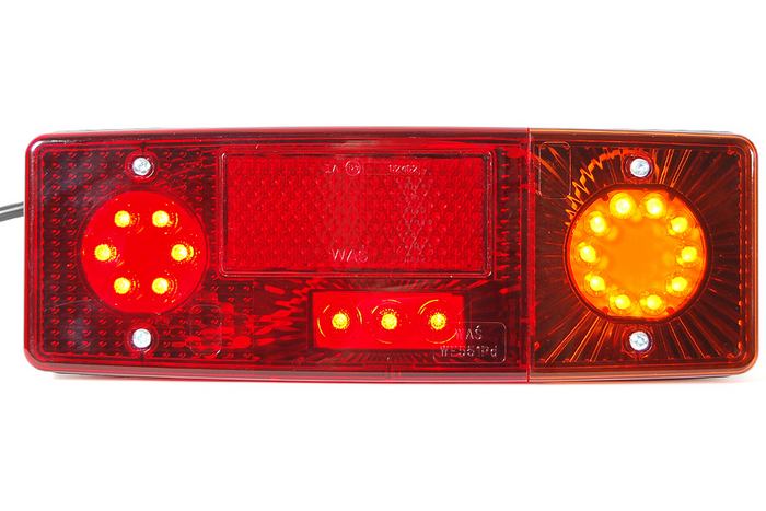 Baklykt WAŚ WE551DP 484 LED 4 funksjoner høyre