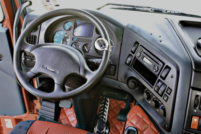 En rattknott diameter 30 mm LASTEBIL