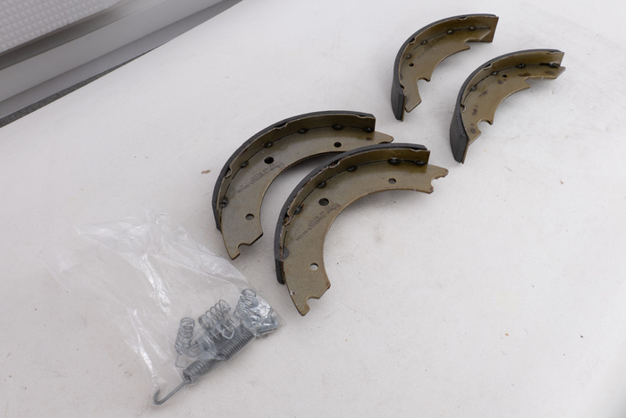 UTSALG Bremsesko for bremsede aksler KNOTT 250x40 SETT