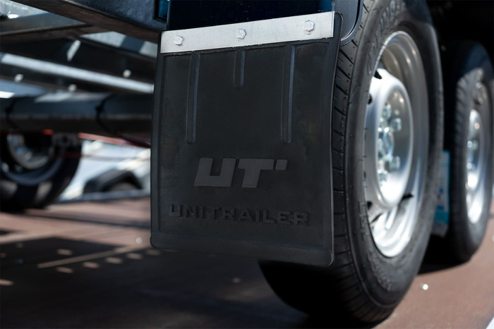 UNITRAILER gummiskjerm, skjermdeksel, 220/243mm