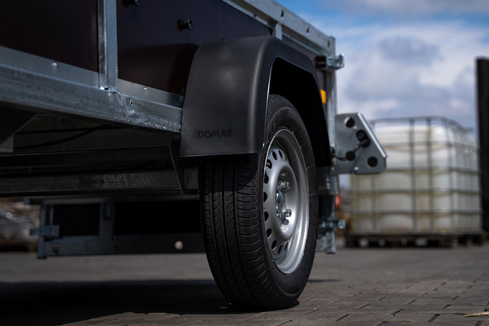 Skjerm for tilhenger 13-14" DOMAR D20112 flat hjulkasse 660/190mm