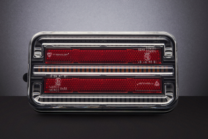 TT Technology TT.12028B-DI-CAN LED-baklykter 3 funksjoner CANBUS på magnet venstre + høyre