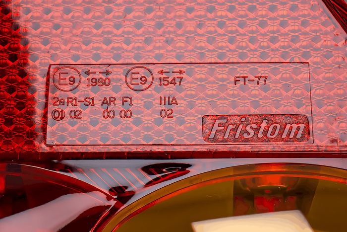 FRISTOM FT-77 baklykt, 5 funksjoner, venstre