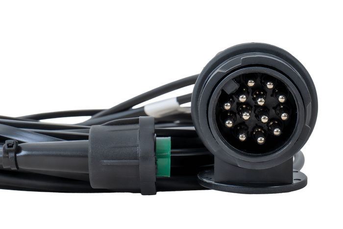 Lyssett: DOBPLAST DPT35 baklykter + ASPÖCK FLEXIPOINT I sidemarkeringslys + MANTES 4,5m 13-pinners ledningsnett