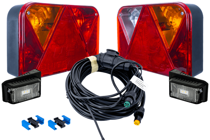 Lyssett: DOBPLAST baklykter + DOBPLAST LED-sidelys + MANTES 8m 13-pinners ledningsnett + hurtigkoblinger