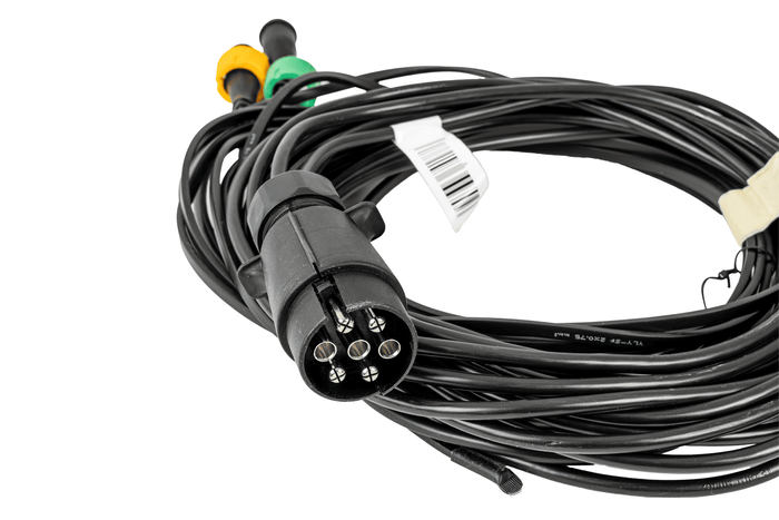 Lyssett: FRISTOM LED-baklys + HORPOL LED-sidemarkeringslys + MANTES 7m 7-PIN sele