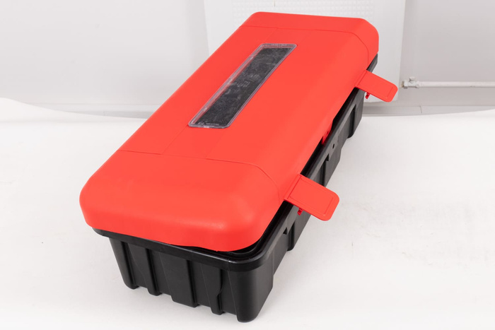 UTSLUKKING Brannslukningsapparatboks 6/9 kg DAKEN 82130 REGON 715x335x240mm rød