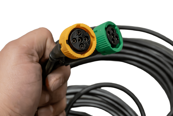 STIKKONTAKT MANTES elektrisk installasjon tilhengerledning 5,2m 13PIN plugg 2x5PIN bajonetter