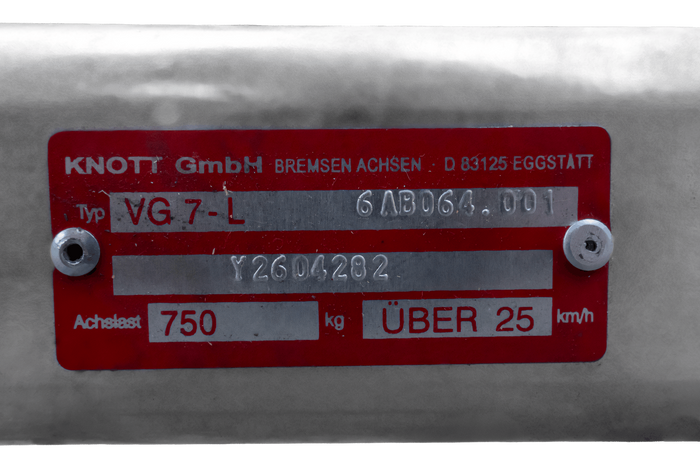 KNOTT VG7-L ubremset aksel for båthenger 750kg 1094mm 1406mm 4x100