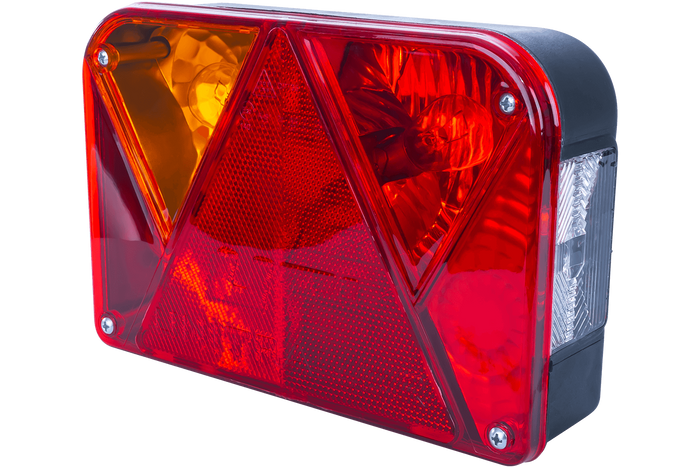 Lyssett: DOBPLAST DPT35 baklykter + ASPÖCK FLEXIPOINT I sidemarkeringslys + MANTES 5,2m 13-pinners ledningsnett