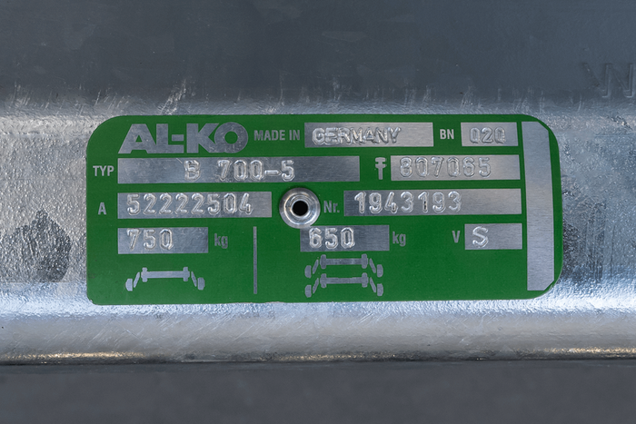 AL-KO COMPACT bremseaksel for tilhenger / bergingsbil 750kg 700mm 1100mm 5x112