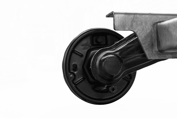 KNOTT VGB13M bremset aksel for tilhenger/biltransportør 1350 kg 1200 mm 1550 mm 5x112