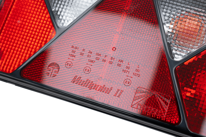 ASPÖCK Multipoint II baklykt, 6 funksjoner, høyre