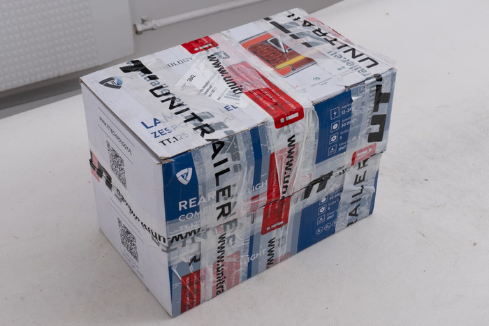 UTSTILLING TT Technology TT.12513 LED baklykter 6 funksjoner venstre + høyre