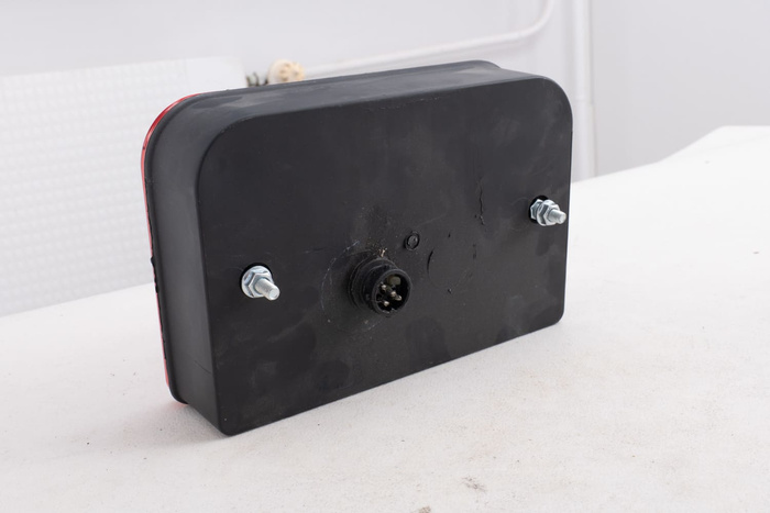 UTSLUTT Baklykt DOBPLAST DPT35 5 funksjoner høyre