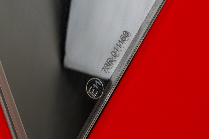 Brannslukningsboks 6 kg DAKEN 82020 ADAMANT 671x310x247mm rød