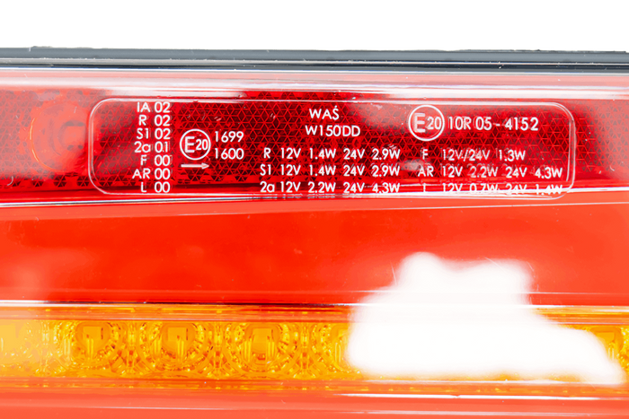 WAŚ W150DD LED-baklykt med 6 funksjoner, universal