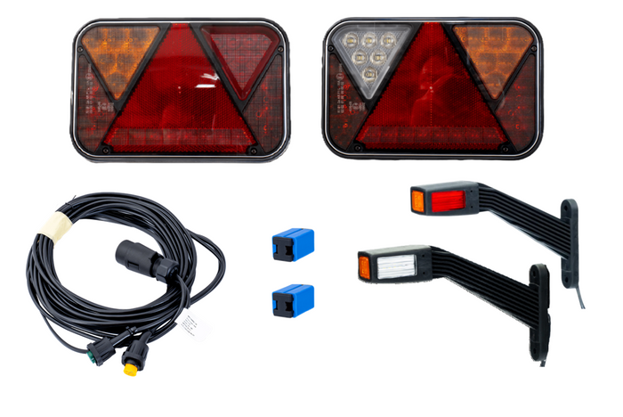 Lyssett: FRISTOM FT-270 LED baklykter + FRISTOM FT-145 LED markeringslys + MANTES 4,5m 7PIN ledningsnett
