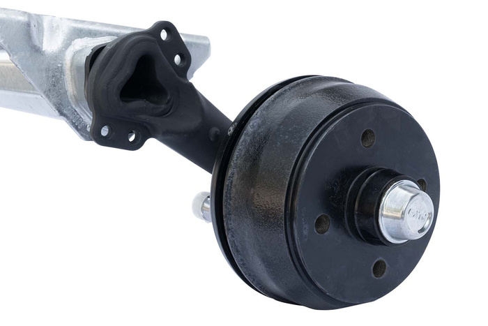 AL-KO COMPACT bremseaksel for tilhenger / bergingsbil 750kg 1400mm 1840mm 4x100