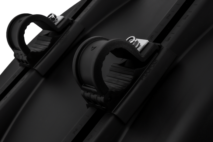 Skvettskjerm for tilhenger 19,5-22,5" DOMAR DK3075 hjulbue 1250/430 mm med monteringsbraketter