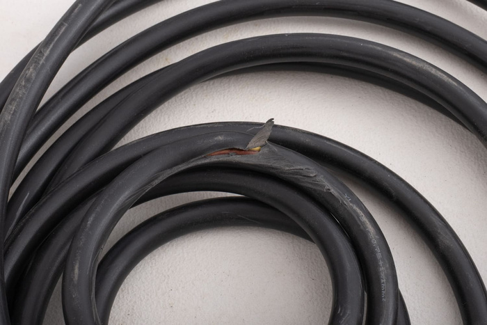 UTSTIKK Elektrisk kabel HYBSZ YLY-S 7x0,75+1x1 åttekjernet - 1m