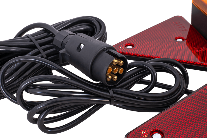 KAMAR L1070-Z baklys 4 funksjoner venstre + høyre med magnet