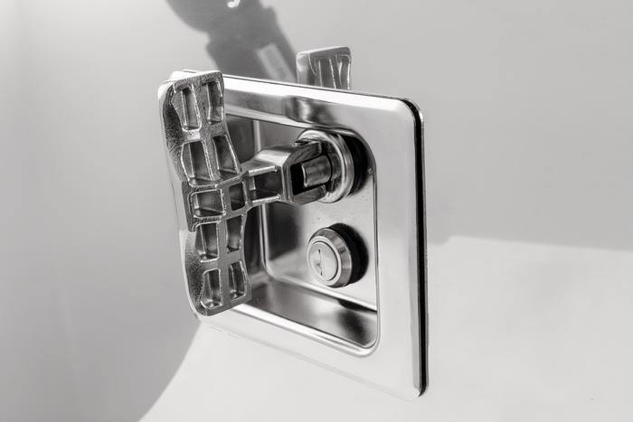 DAKEN verktøykasse 8Z1310 Z13 500x350x400mm 63l