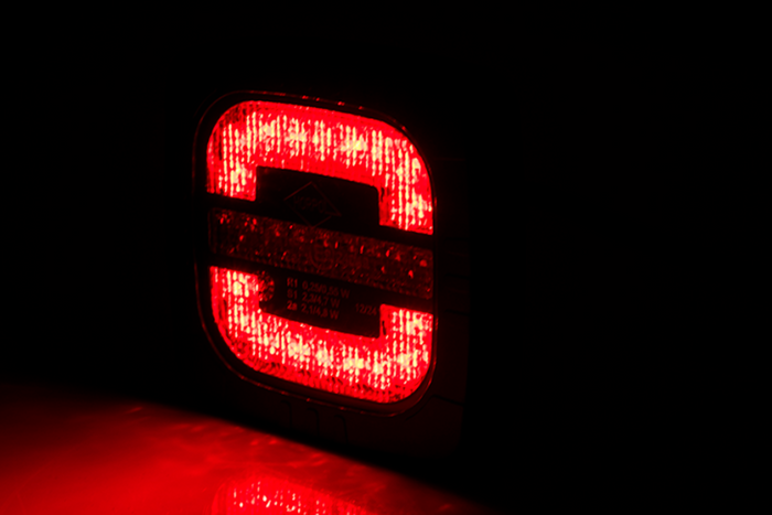 HORPOL LZD2800 LED-baklys 3 funksjoner universal