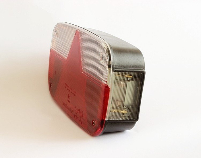 ASPÖCK Multipoint III baklykt, 8 funksjoner, venstre