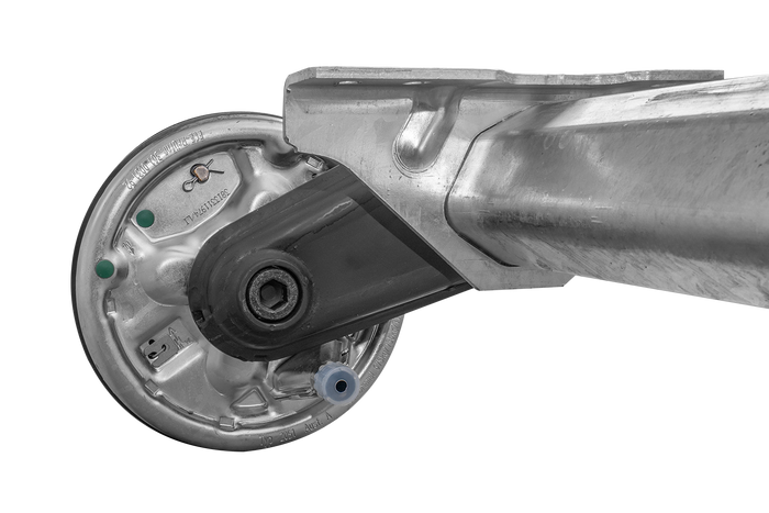 AL-KO COMPACT bremseaksel for tilhenger / bergingsbil 1500kg 1600mm 2050mm 5x112