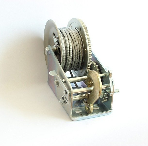 1135 kg Knott vinsj med tau uten hus