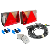 Lyssett: ASPÖCK baklys + ASPÖCK sidemarkeringslys + MANTES 7m 7-PIN sele + hurtigkoblinger