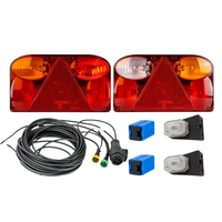 Lyssett: FRISTOM FT-088 baklykter + ASPÖCK FLEXIPOINT I sidemarkeringslys + MANTES 7m 13-PIN sele