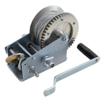 OUTLET Manuell vinsj for KNOTT-tilhenger 1135 kg med ståltau