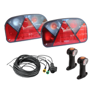 Lyssett: ASPÖCK baklys + ASPÖCK sidemarkeringslys + MANTES 7m 13-PIN sele