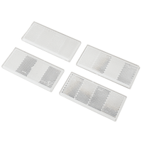 Sett: Fire hvite reflekser for tilhengere